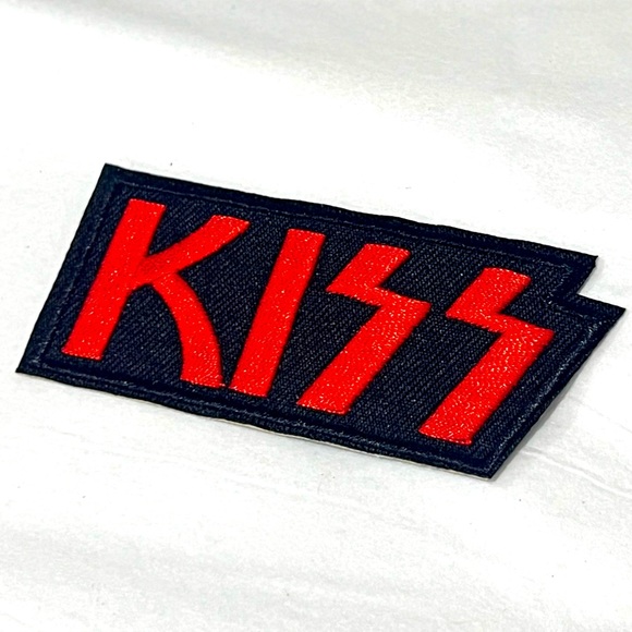 Kiss Iron-On Patch - Picture 2 of 7